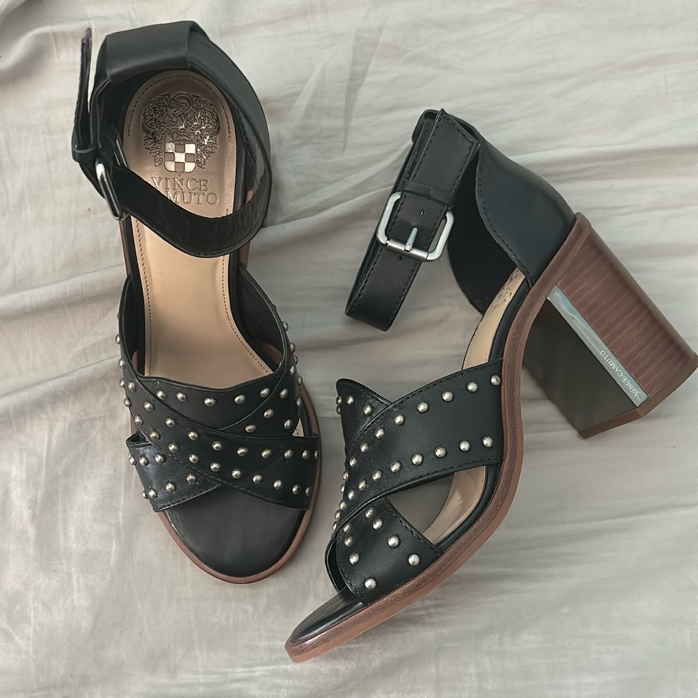 Vince Camuto leather and wood heels